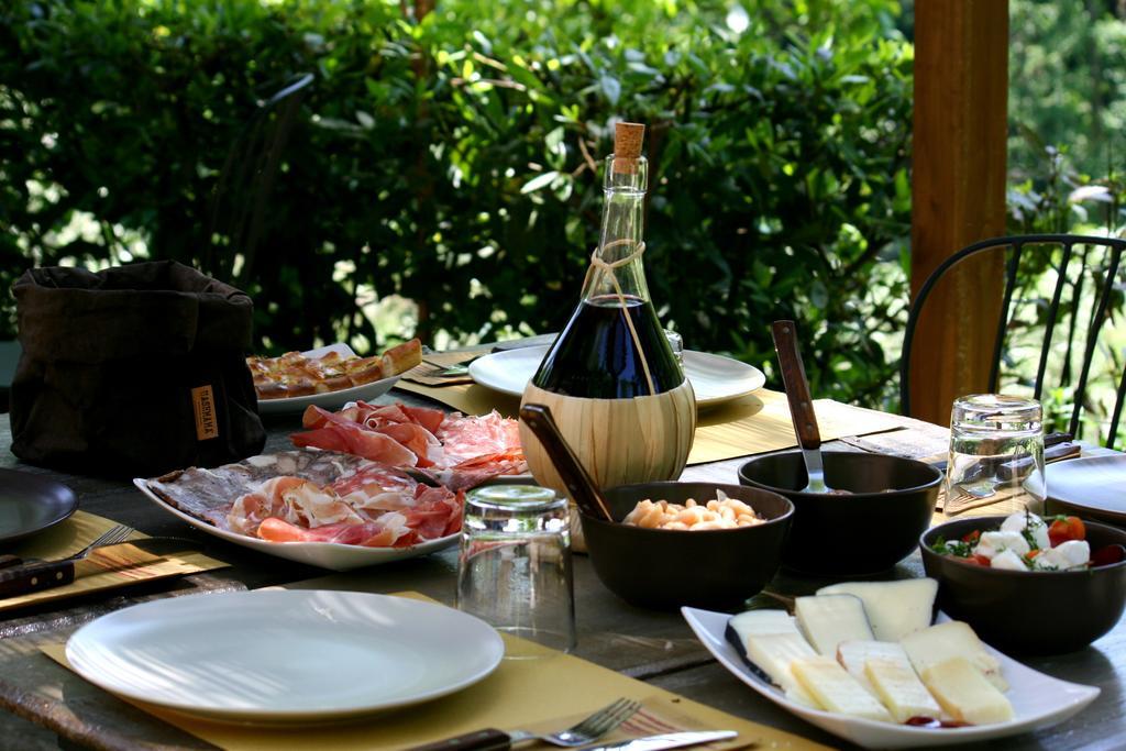 Agriturismo Tananei Marliana Eksteriør bilde